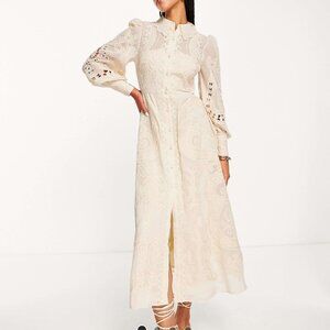 Embroidred Midi Dress in Cream Size US 6